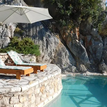 Agoriani Art Maisonette - 4 Seasons' Natural Living Holiday home *